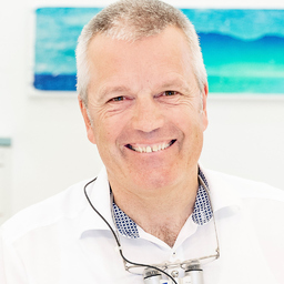 Dr. Dirk Späth