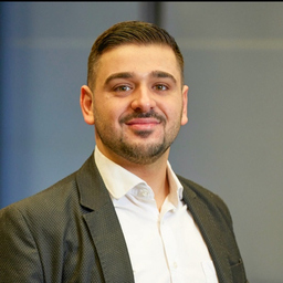 Deniz Ipek