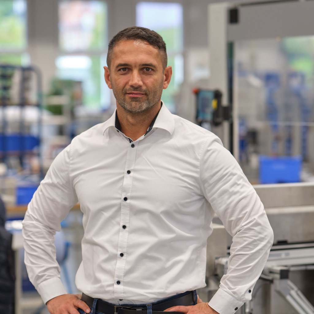 Ing. Robert Elsässer Sales Engineer SCHILLER AUTOMATION GmbH & Co