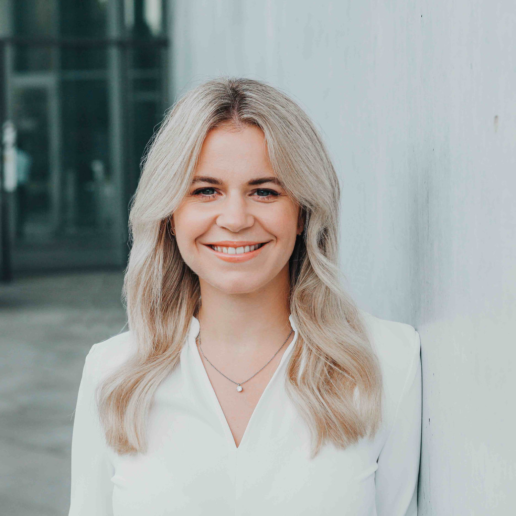 Veronika Huber Digital Marketing Professional ATOSS Software SE XING