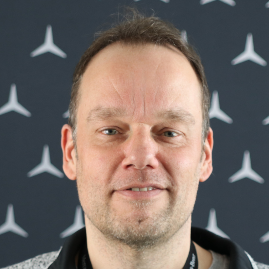 Sebastian Vollmer Mitarbeiter Informat.Technologie Daimler AG XING