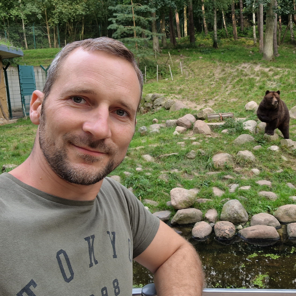 Christoffer Thoms Monteur Mubea Aviation GmbH XING