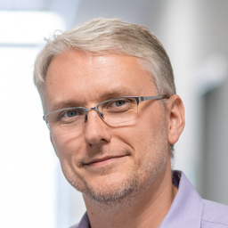 Dr. Marc Becker