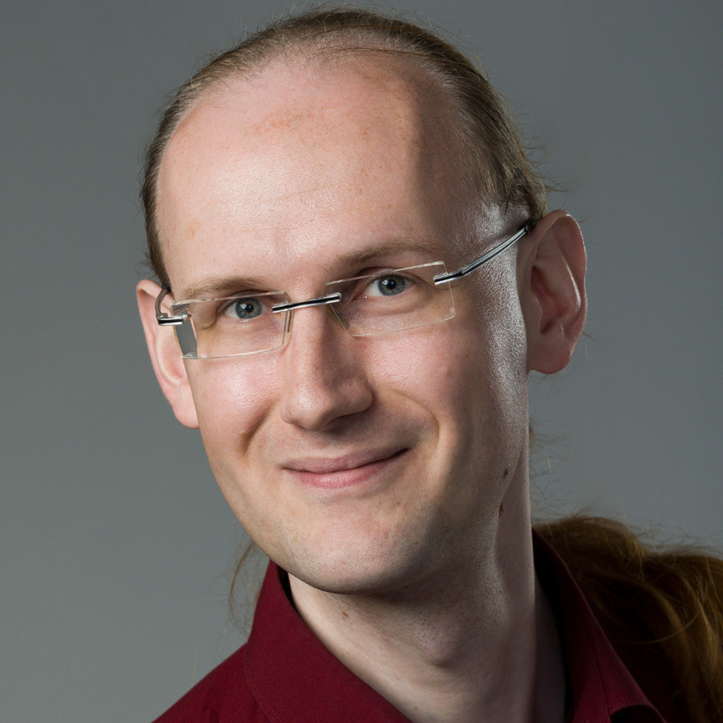 Dr. Martin Schuster SoftwareEntwickler Triestram & Partner GmbH XING