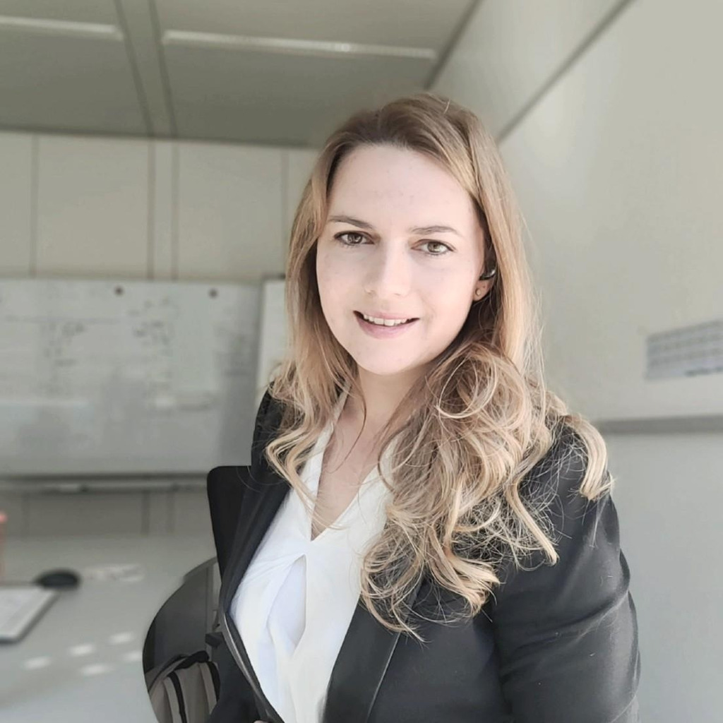 Linda zengerle it produkt owner versicherungskammer bayern xing