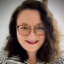 Julia Tschechne