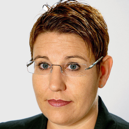 Lucia Capaul