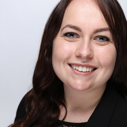 Dr. Karoline Santur-Dabow