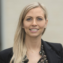 Bianca Komma