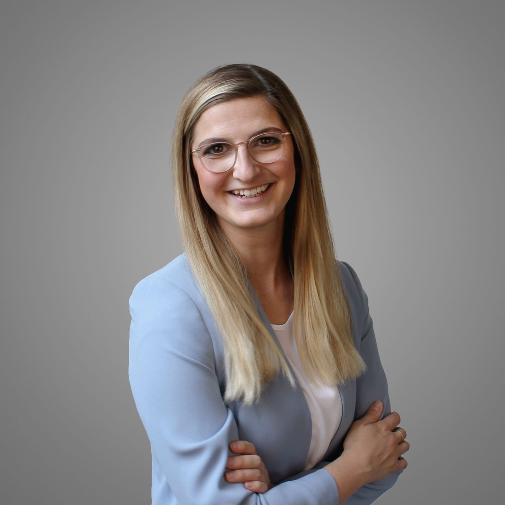 Jennifer Ponce - Product and Asset Management [M.Sc.] - FH Hamm-Lippstadt |  XING