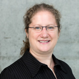 Dr. Katharina Hetze