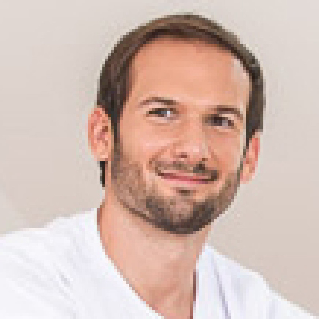 Raphael Schneider Geschäftsführer Strong&Flex XING