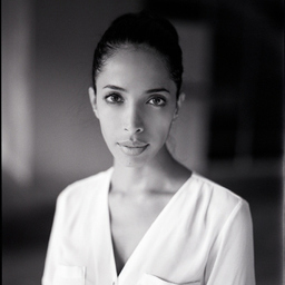 Zohre  Esmaeli's profile picture