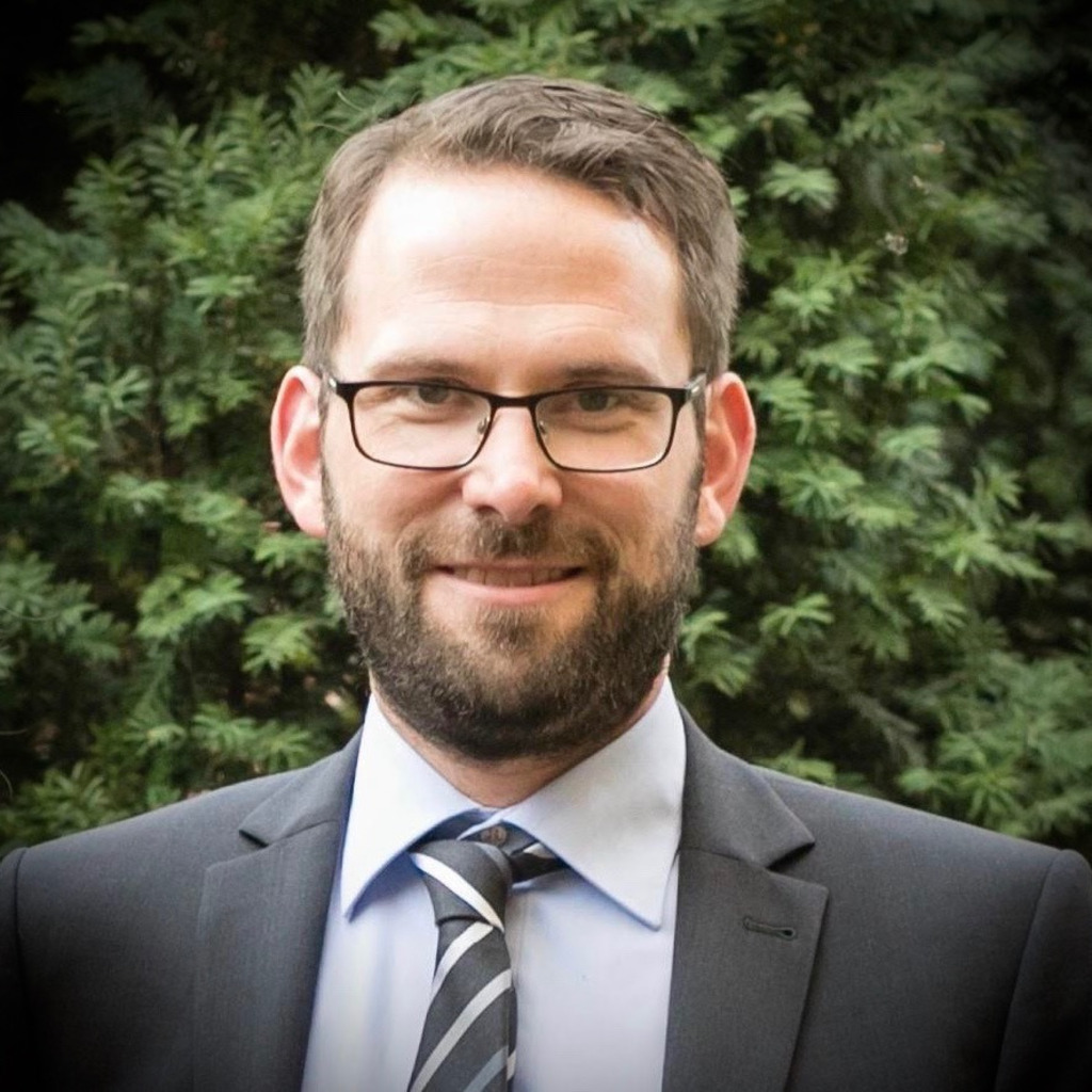 Lutz Stausebach ITArchitekt Bankhaus Metzler XING