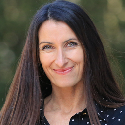 Alexandra Suhr