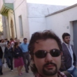 Mutlu Başkan
