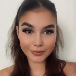 Mia Stoll