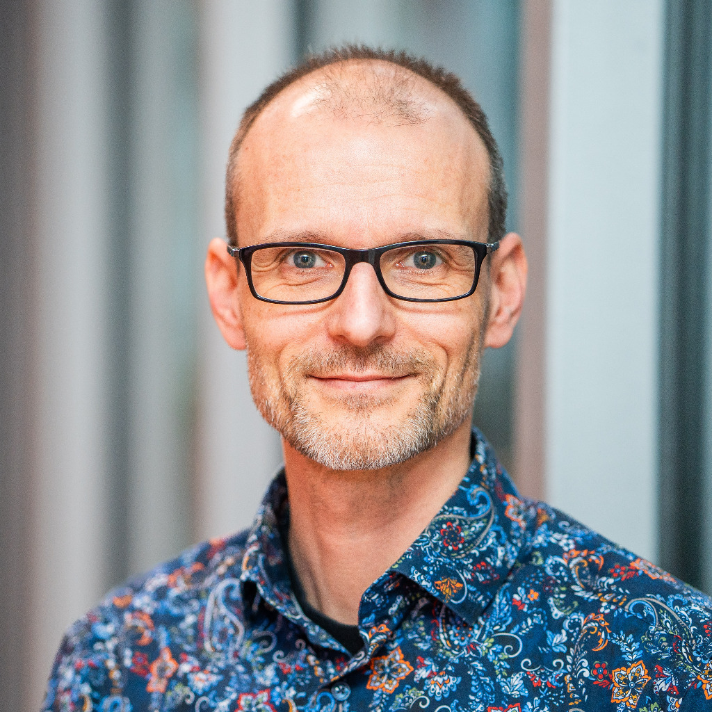 Dr. Christian Röser Senior IT Referent GLS Bank XING