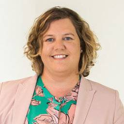 Silke Dall