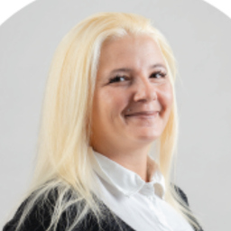 Manuela Lang