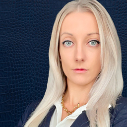 Xenia Akulov