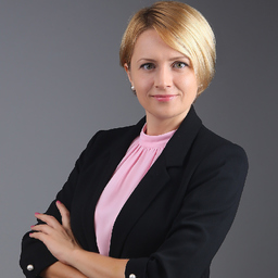 Elena Wolf