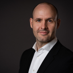 Dr. Lukas Zöphel