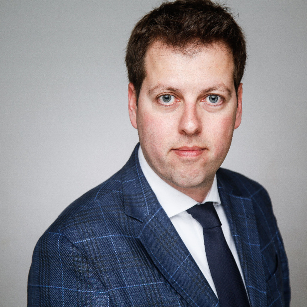 Emmanouil Mylonakis Fachautor von technischen Richtlinien Deutsche