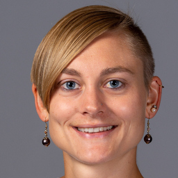 Annika Zech