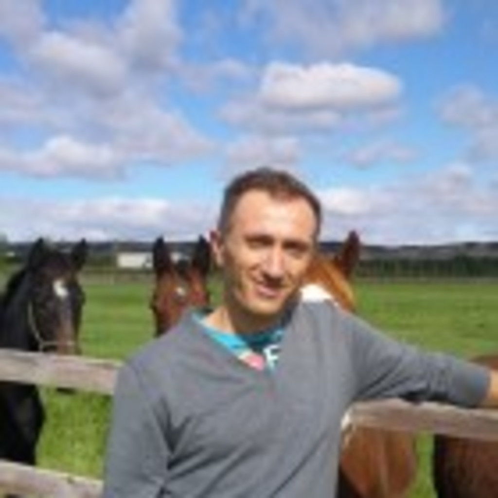 Stanislas Charlot comercial Suma Premium XING