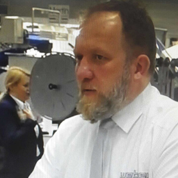 Karsten Roth