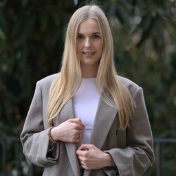 Alina Neumann's profile picture