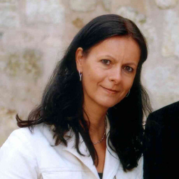 Andrea Hiller