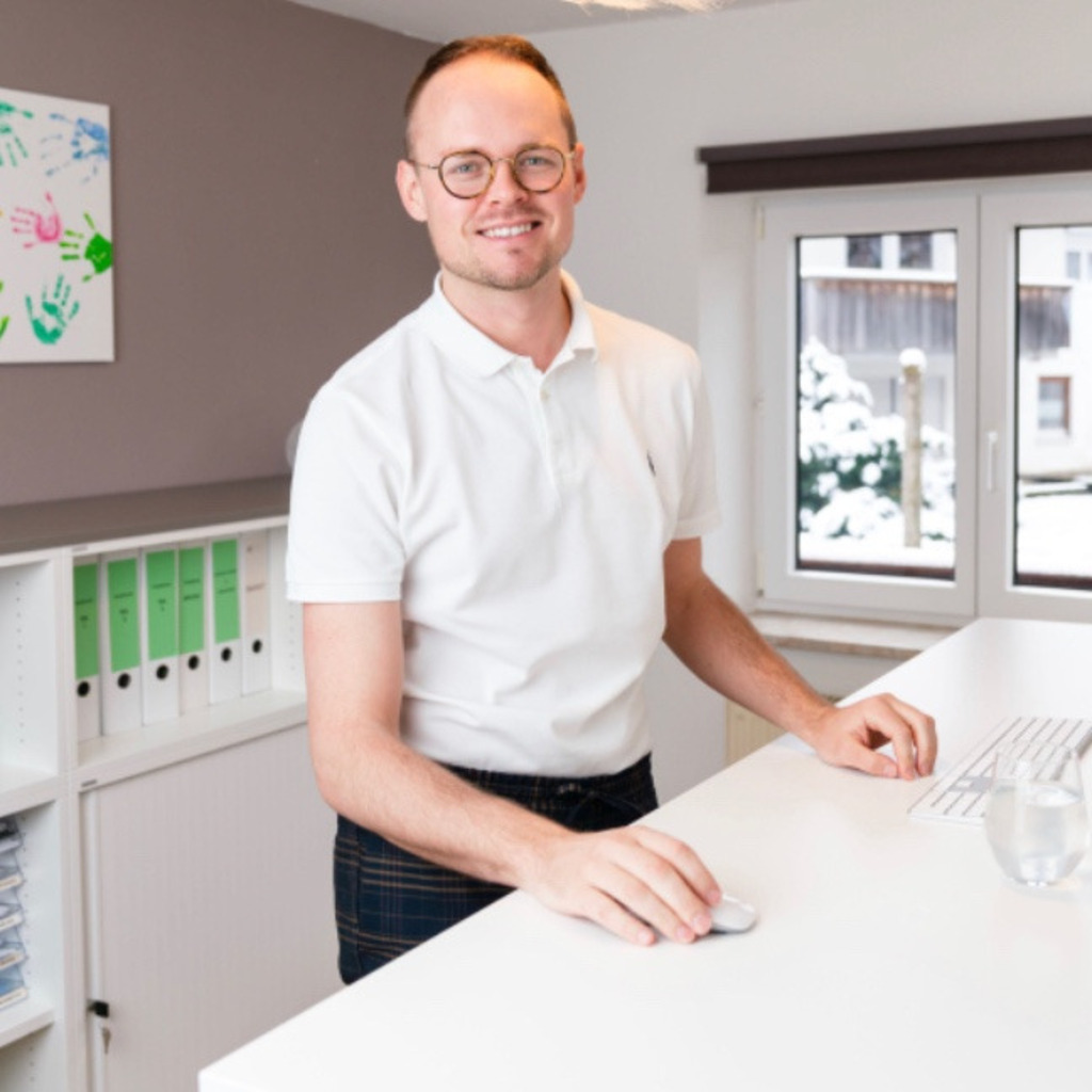 Ulrich Wobst Geschäftsführer / Inhaber LEBEN&PFLEGEN daheim XING