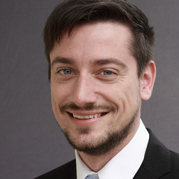 Dr. Florian Schader