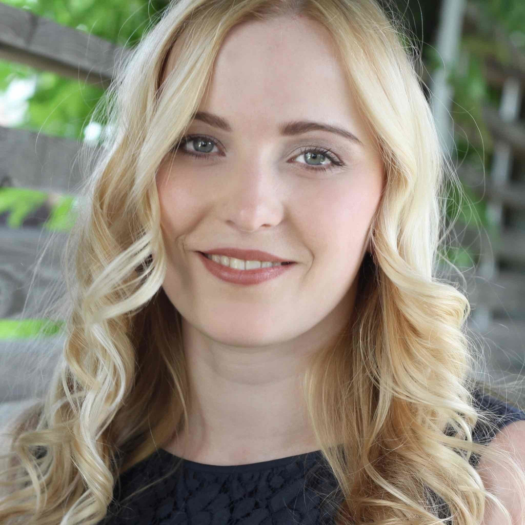 Annegret Nickel Führungskraft ARAG SE XING