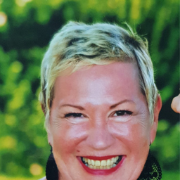 Dr. Claudia Maas-Chauveau