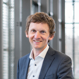 Dr. Karsten Wenzlaff