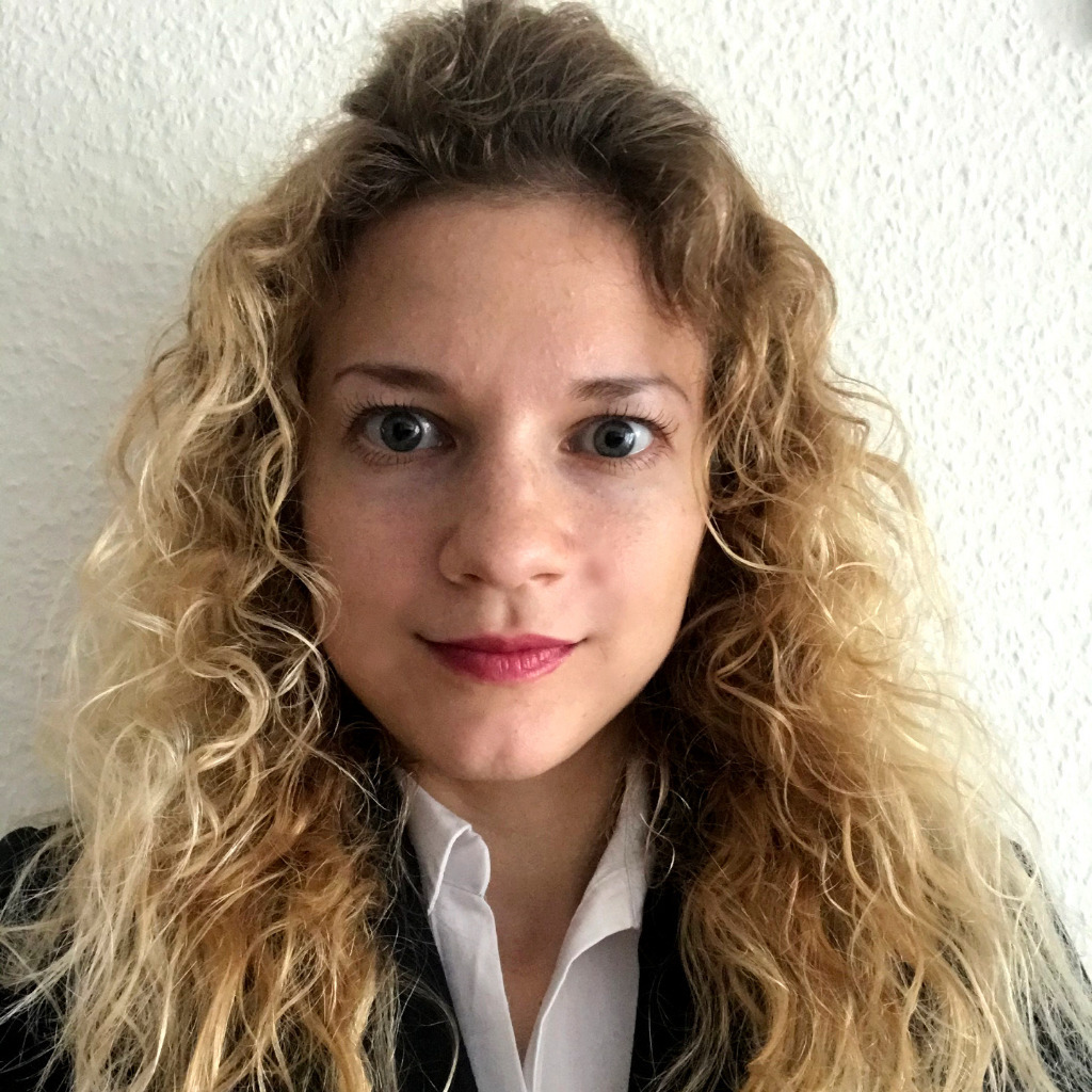 Social Media Profilbild Olesia Koenig Köln
