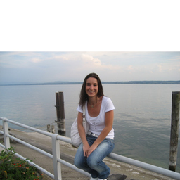 Janina Stelzig