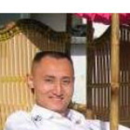 建伟 李