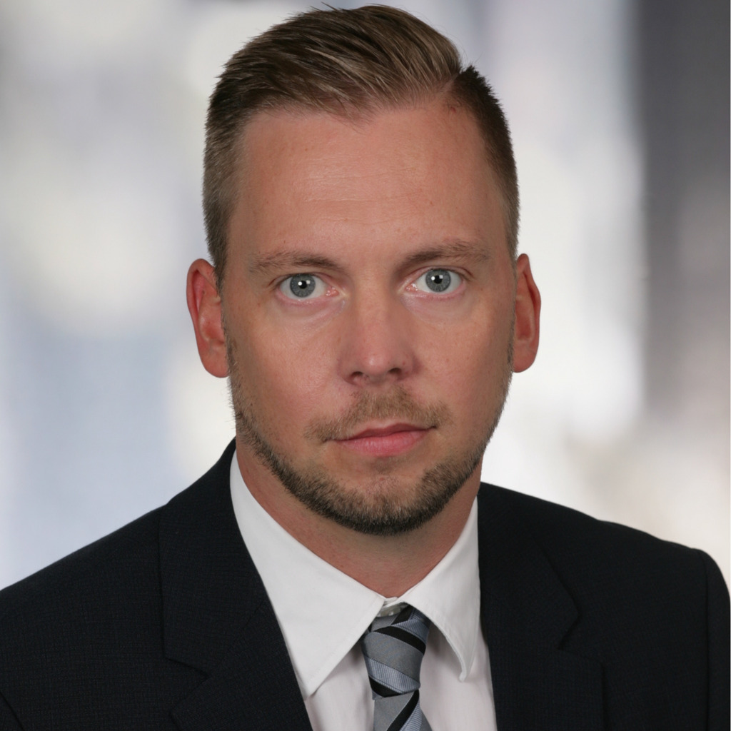 Jonas Thönniss Category Manager Brückner Maschinenbau GmbH & Co. KG