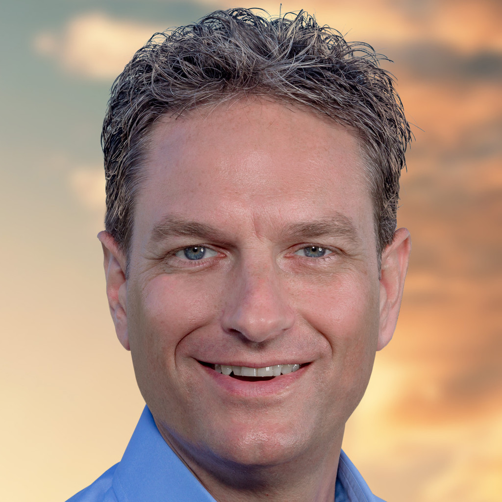 Dipl.Ing. Ralf Nicolaisen Geschäftsführender Gesellschafter