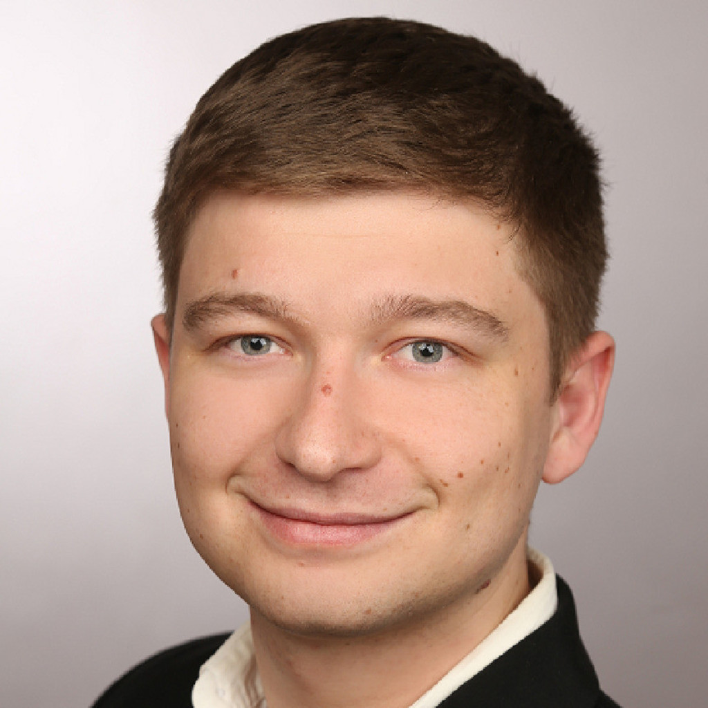 Michael Voronov Rezeptionist Fragomen Global LLP XING