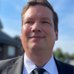 Dr. Uwe Hamsen