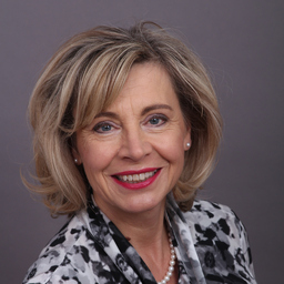 Dr. Elke Wübbeke