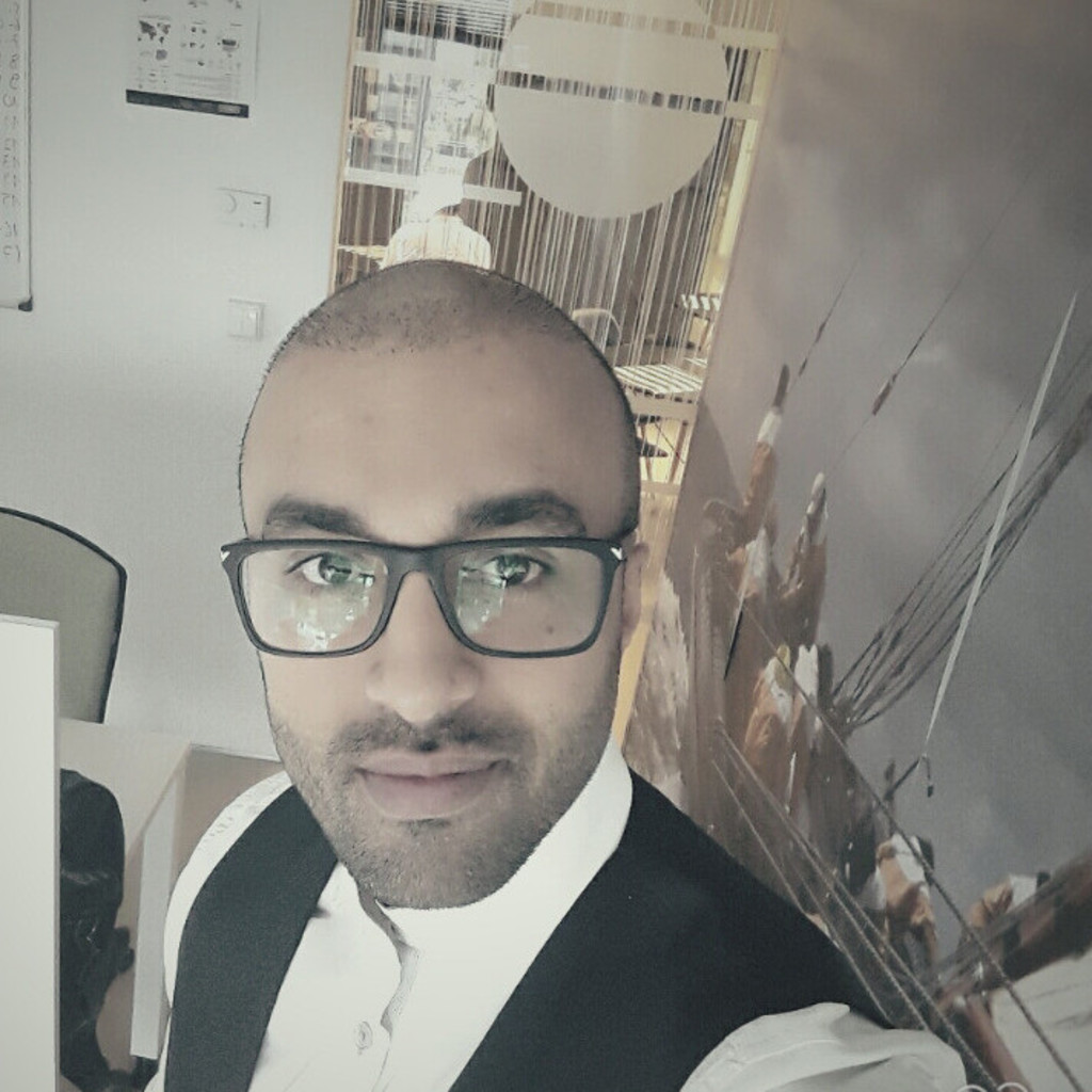 Ayoub Imad International Account Executive Oktawave XING