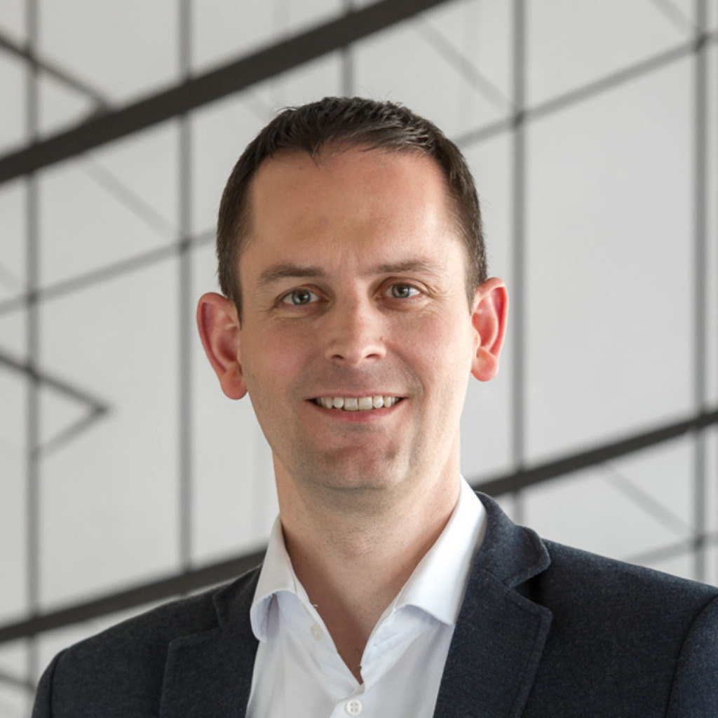 Johannes Finster Projektleiter, Handlungsbevollmächtigter Werner Sobek Frankfurt GmbH & Co