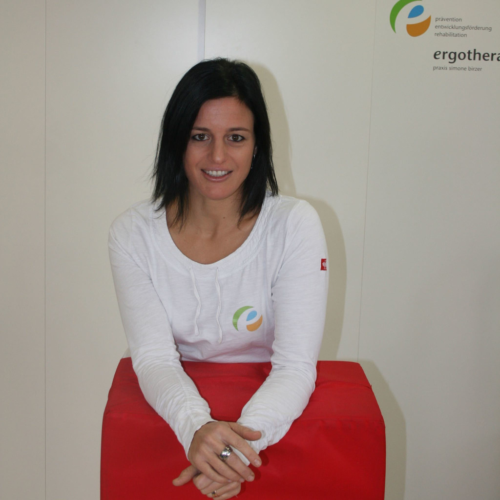 Social Media Profilbild Simone Birzer Ditzingen