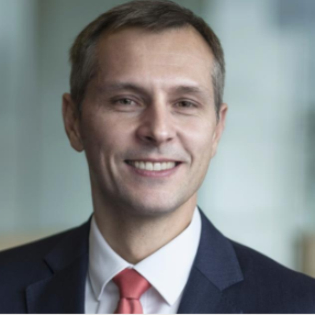 manuel-kalbreier-managing-director-wellington-management-xing